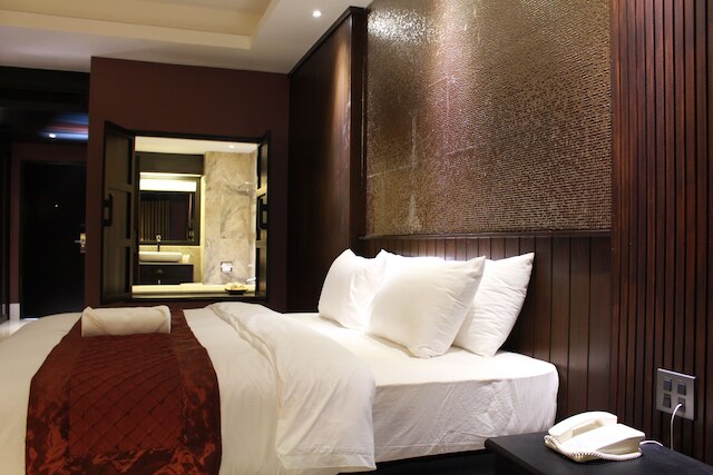 ナパライ ホテル