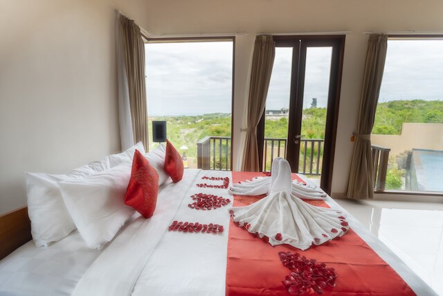 ジンバラン シー ビュー ヴィラ