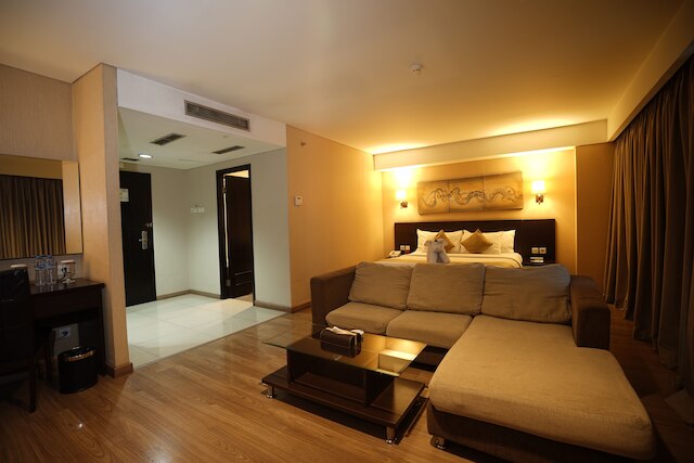 ベストウェスタン  プレミア ザ ハイブ