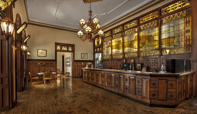 エル ホテル カーティカ ウィジャヤ バトゥ