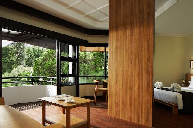 エル ホテル カーティカ ウィジャヤ バトゥ