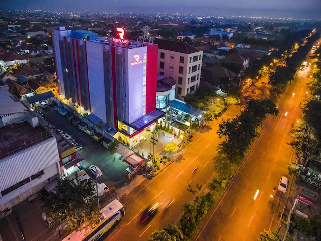 レッド プラネット スラバヤ