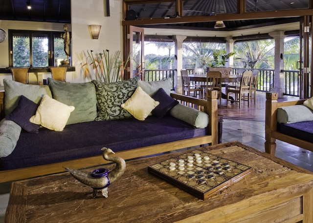 アンヤール エステート