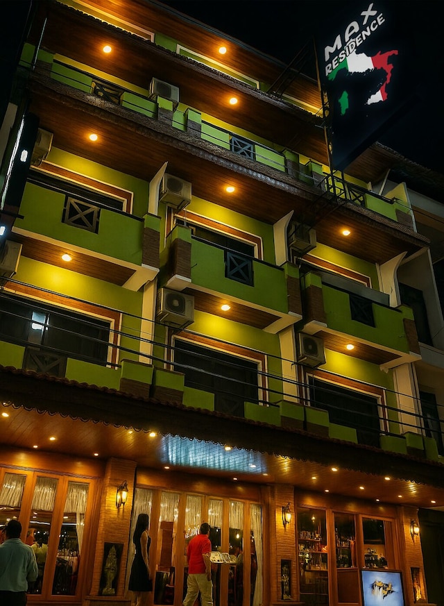 マックスレジデンス