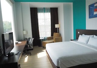 キングス ホテル ナゴヤ バタム