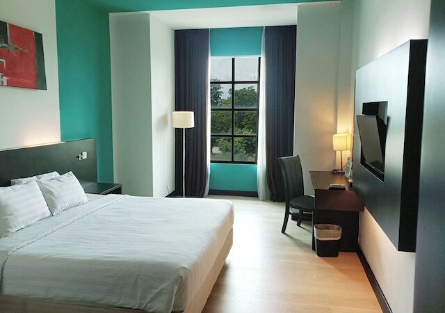 キングス ホテル ナゴヤ バタム