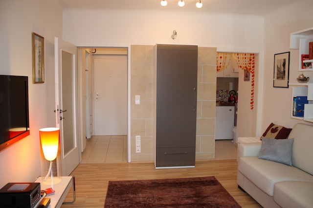 ゴヴィエナ チャーミング ステュディオ