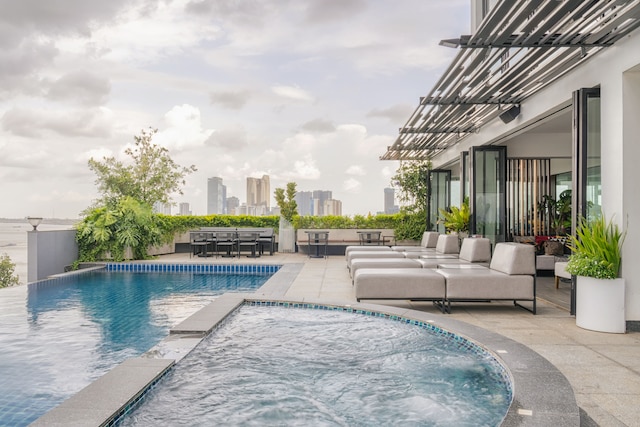 ハーモニー プノンペン ホテル