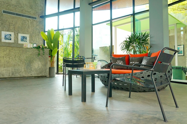 ハブ デ リーフ ラヨーン