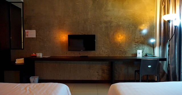 ハブ デ リーフ ラヨーン