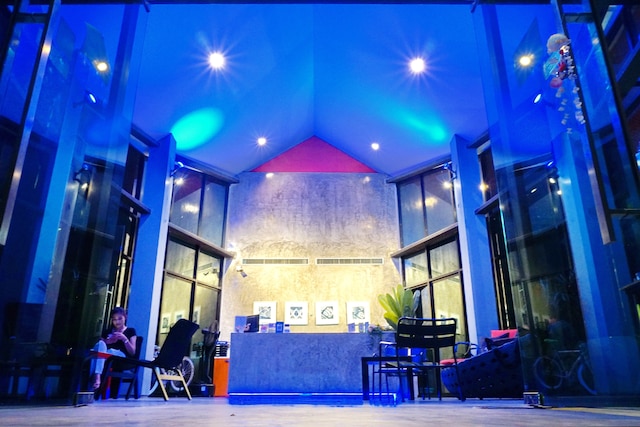 ハブ デ リーフ ラヨーン