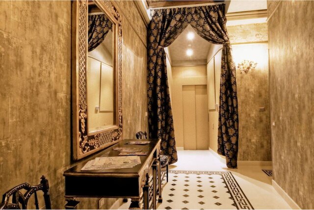 アンティカ ディモラ デ マイカリス