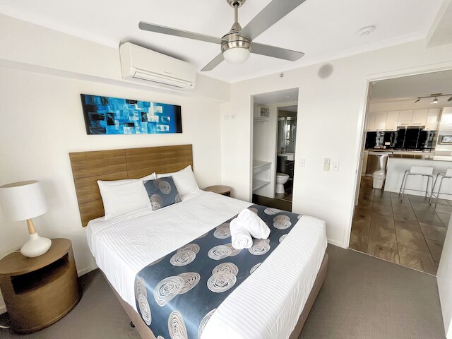 ダイレクト・コレクティブ - パビリオンとガバナー・オン・ブルックス