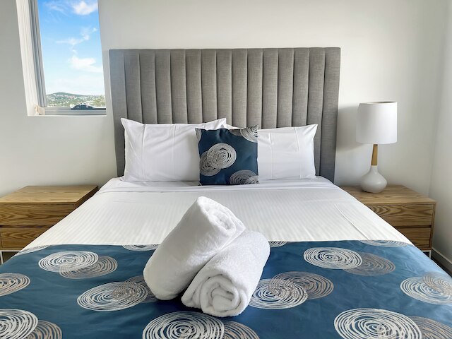 ダイレクト・コレクティブ - パビリオンとガバナー・オン・ブルックス