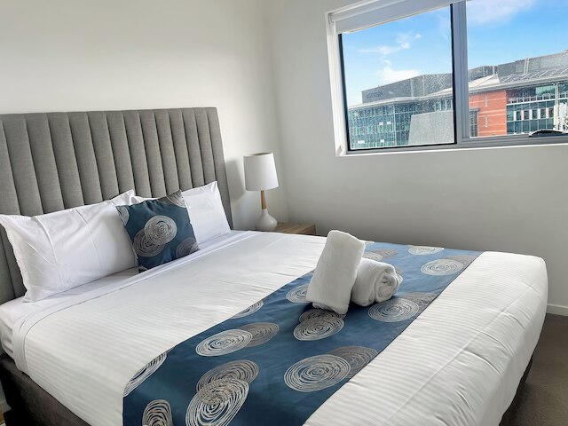 ダイレクト・コレクティブ - パビリオンとガバナー・オン・ブルックス