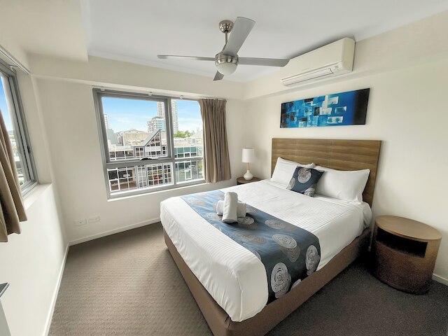 ダイレクト・コレクティブ - パビリオンとガバナー・オン・ブルックス