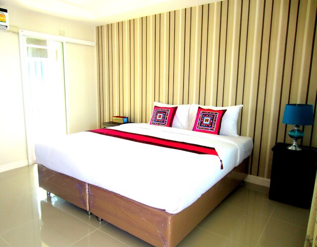 チェンマイ ワロロス ブティック ホテル