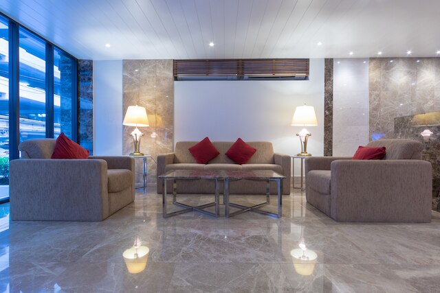 トムソン ホテル フアマーク