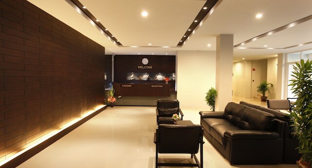 ナイズ・ホテル