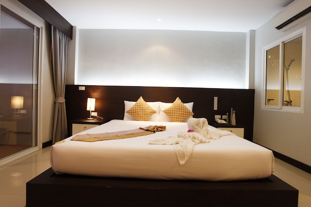 ナイズ・ホテル