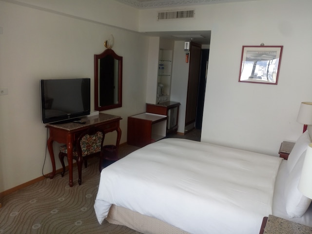 花東ホテル (花東客棧)