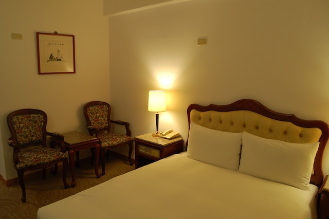 花東ホテル (花東客棧)