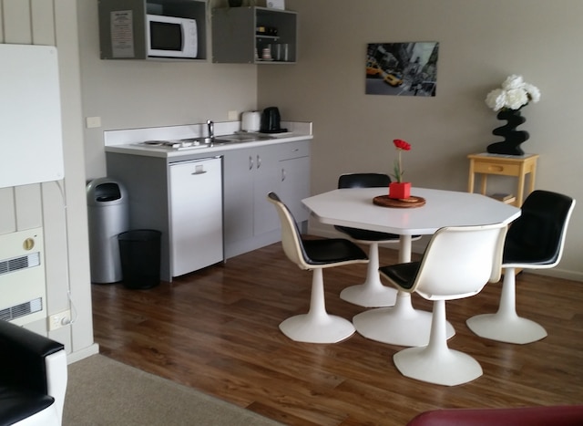 ザ レイク モーテル