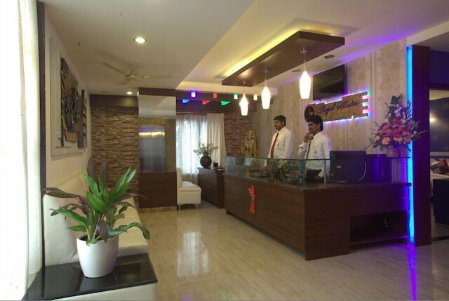 ロイヤル シェーズ