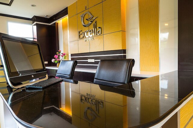 エクセラ ホテル