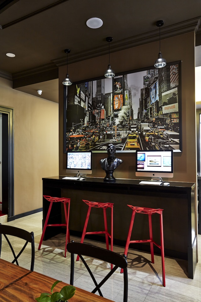 マンハッタン ビジネス ホテルダマンサラ ペルダナ