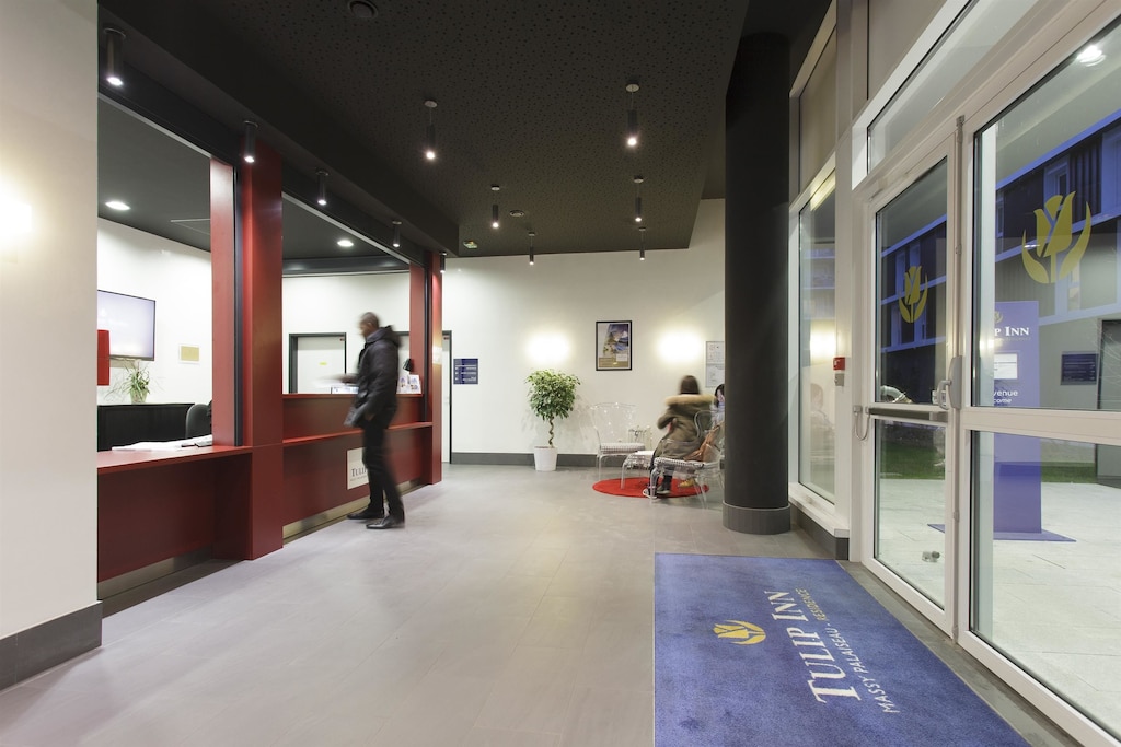 8.チューリップ イン マッシー パレゾー レジデンス