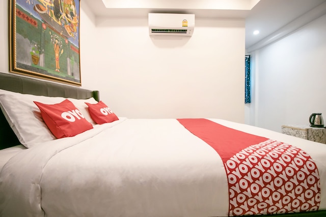 OYO 568 アート ホテル ホア ランポーン - ホステル