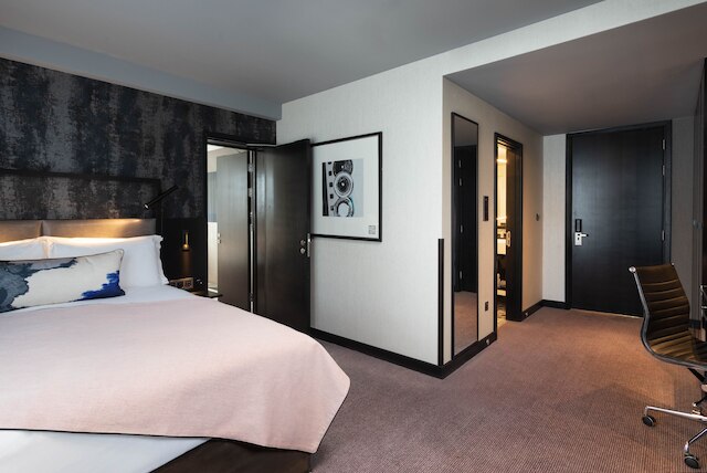 モンカーム イースト オートグラフ コレクション