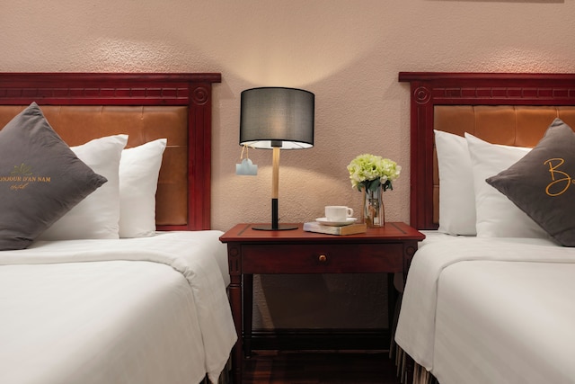 ボンジュール ダン ナム ホテル