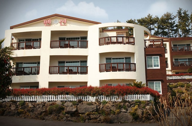 フォーシーズン ペンション