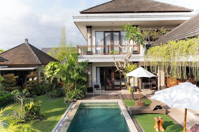 レバク バリ レジデンス