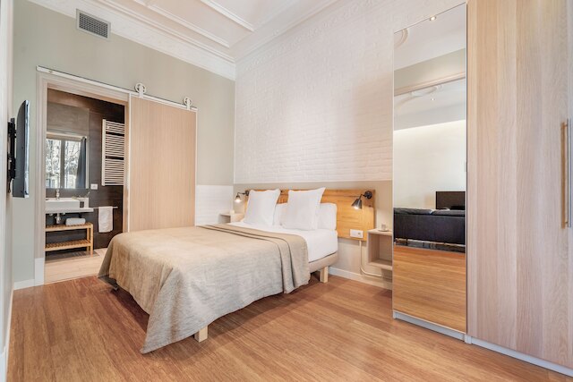 フスター アパートメンツ バイ アスパシオス