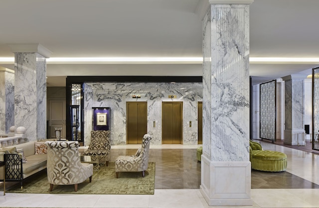 タイタニック ジャンダルメンマルクト ベルリン