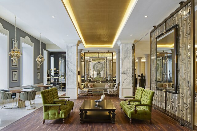 タイタニック ジャンダルメンマルクト ベルリン