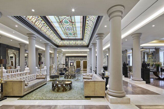 タイタニック ジャンダルメンマルクト ベルリン