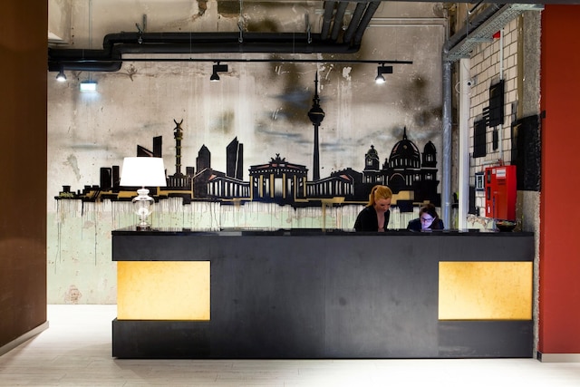 カタロニア ベルリン ミッテ