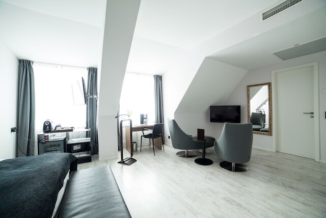 カタロニア ベルリン ミッテ