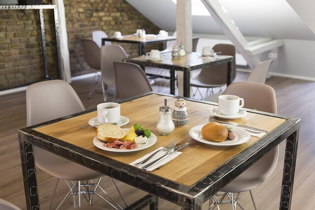 ホテル フォーティー フォー