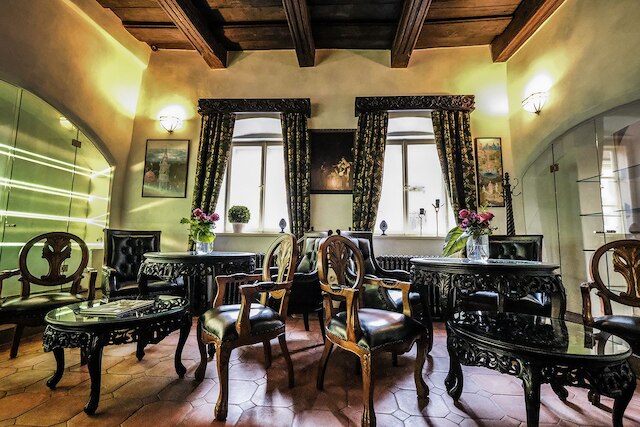 ディパンダンス エドワード ケリー