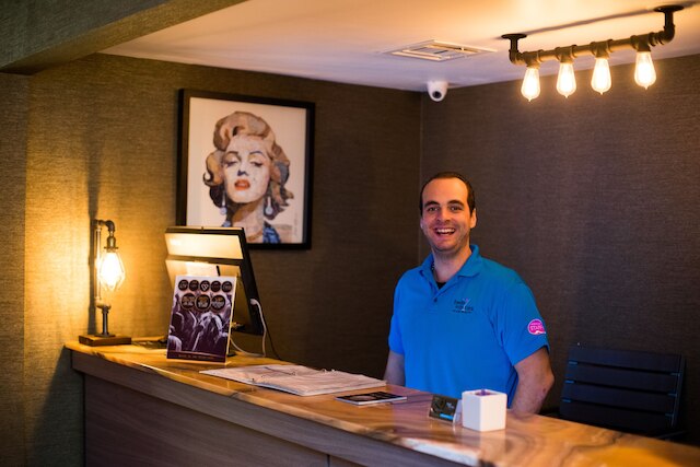 ベッズ アンド ドリンクズ ホステル