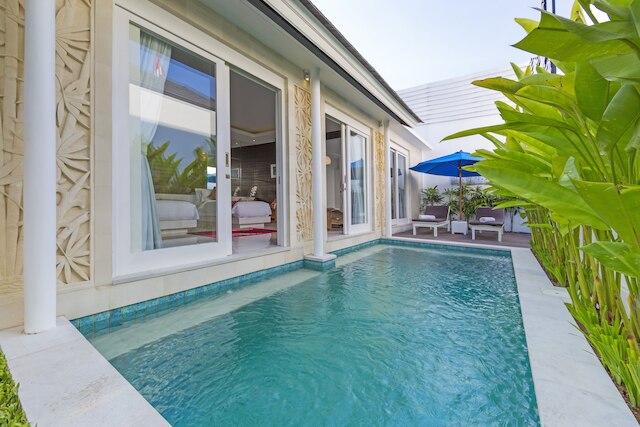 バジュラ バリ ヴィラ