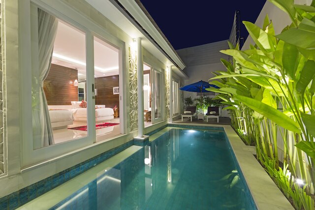 バジュラ バリ ヴィラ