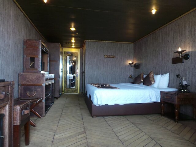 ビンテージ ラグジュアリー ヨット ホテル