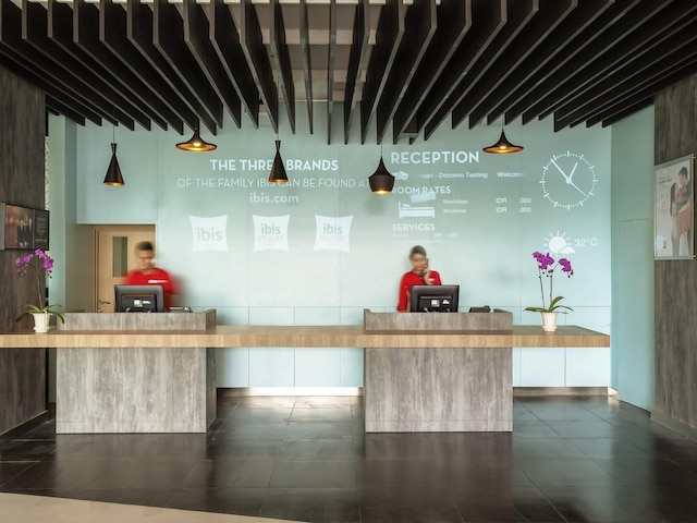 イビス マカサー シティ センター