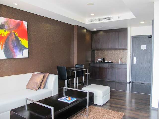 ジ アクマニ ホテル ジャカルタ